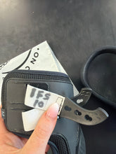 Load image into Gallery viewer, Veredus Hind Boots
