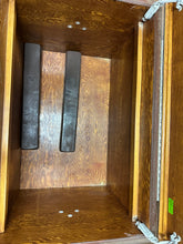 Load image into Gallery viewer, McGuinn trunk
