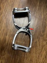 Load image into Gallery viewer, Flex on stirrups
