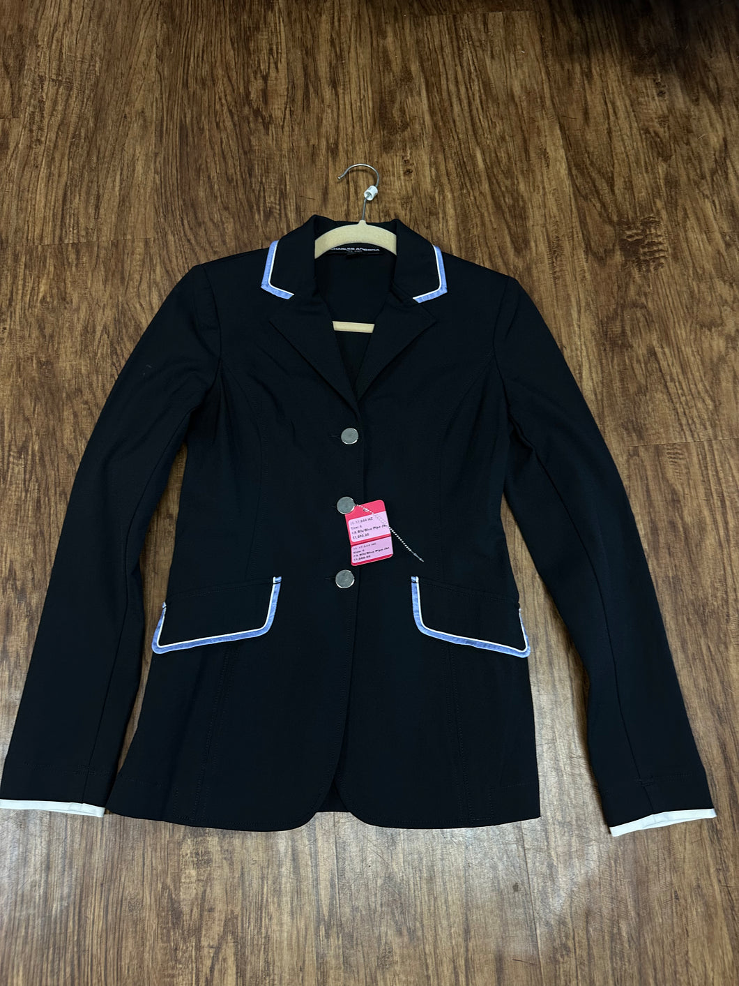 6 CA black